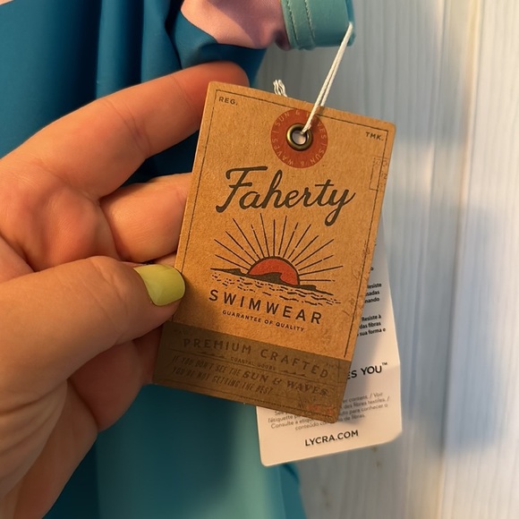 NWT Faherty Nautical Mile One Piece - Picture 4 of 9